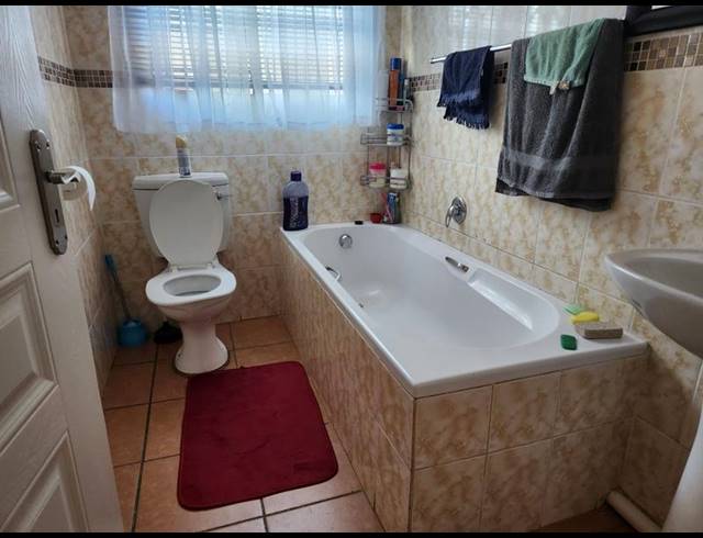 2 BEDROOM HOUSE FOR SALE IN LOTUS GARDENS